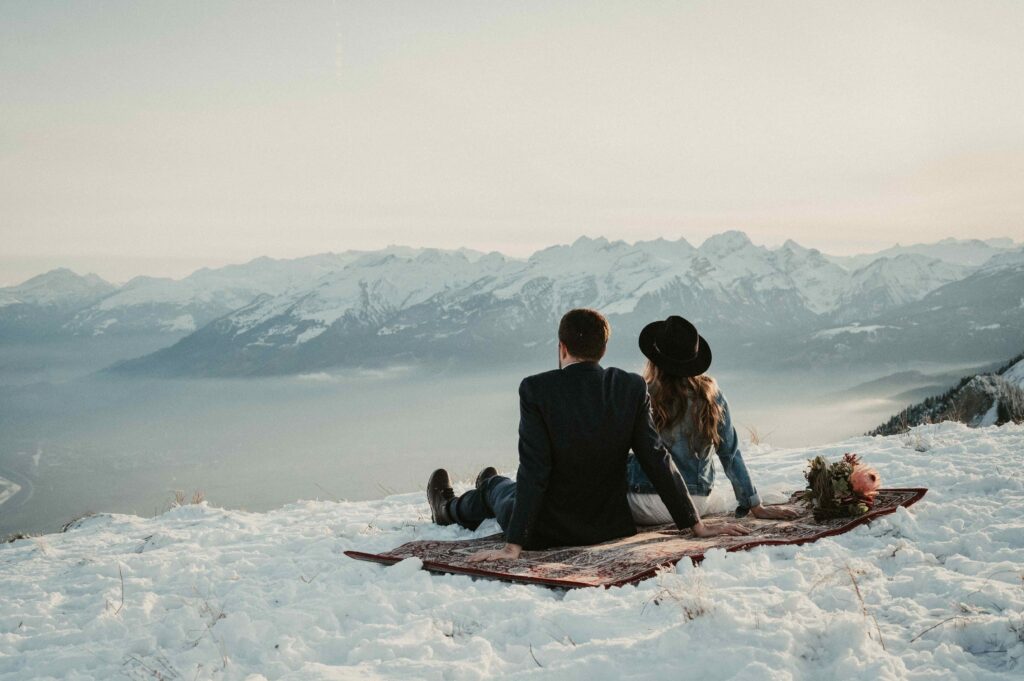 elopement-snow-mountains-hoherkasten